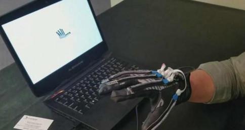 AR/VR市場利好，F(xiàn)lexpoint數(shù)據(jù)手套訂單超15萬