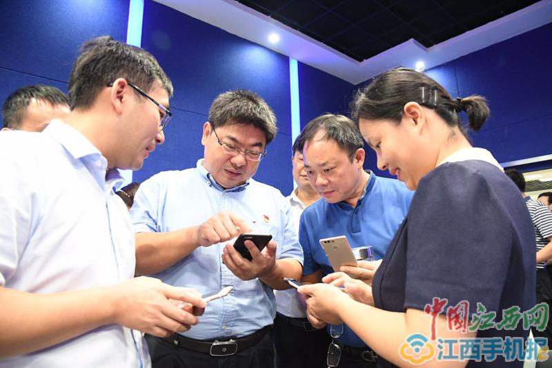 贛鄱云中央廚房首次跨區(qū)域直播 短時間關(guān)注度破10萬+