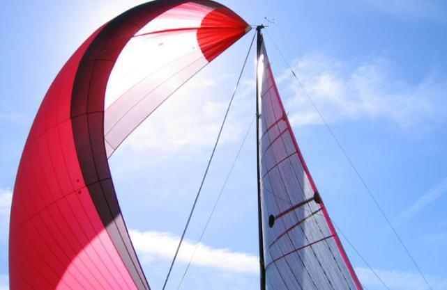 亞馬遜云計(jì)算大降價 服務(wù)器價格砍掉一半