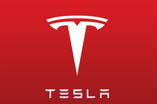 Model S自動駕駛追尾消防車，司機(jī)告特斯拉索賠30萬美元