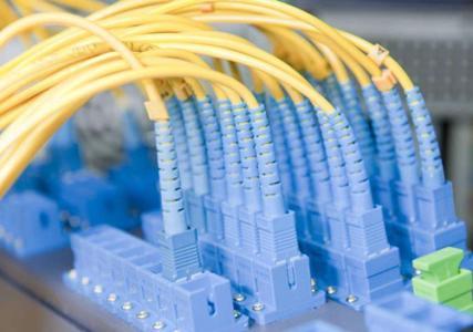 全球移動寬帶用戶年底將達(dá)44億，比三年前增加11億